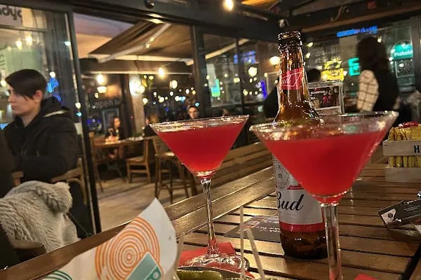 Radyo Pub Özlüce; Bira Bahçesi - Resim 6