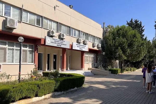 Dokuz Eylül Üniversitesi Mühendislik Fakültesi Dekanlığı - Resim 3
