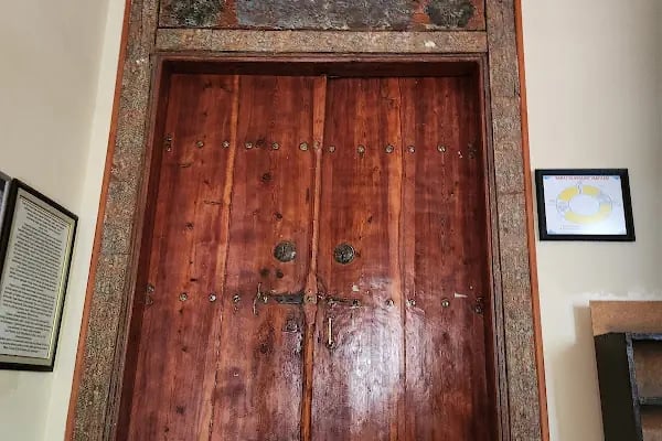 Ahi Hüsameddin Hz Türbesi - Resim 13