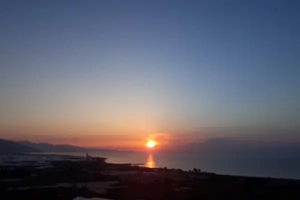 unluselek beach club - Resim 10