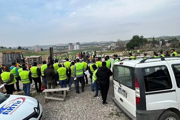 AKTİF SÜRÜCÜ KURSU TELLİDERE ŞUBESİ - Resim 16