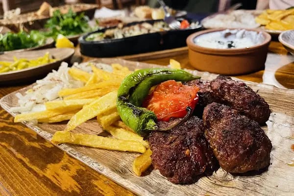 Taş Degirmen Kahvaltı ve canlı Alabalık - Resim 3