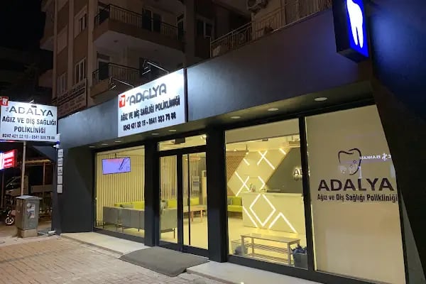 Adalya Ağız ve Diş Sağlığı Polikliniği (Dental Implants, Veneers, Crowns Clinic in Antalya, Turkey) - Resim 5