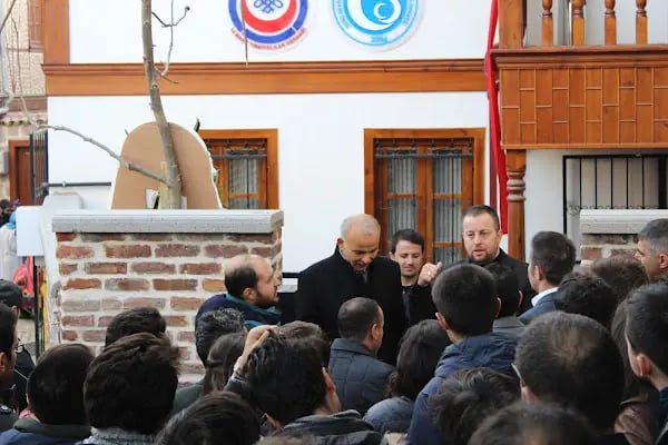 14 Mart Tıbbiyeliler Derneği - Resim 11