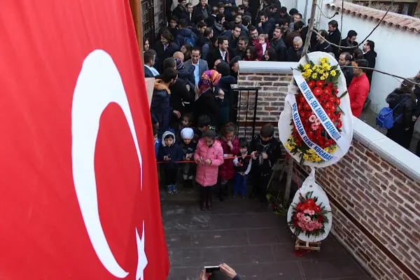 14 Mart Tıbbiyeliler Derneği - Resim 9