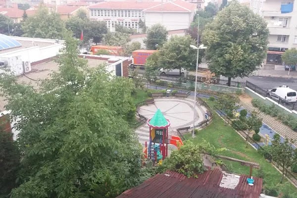 Kemalpaşa Semt Yüzme Havuzu - Resim 4