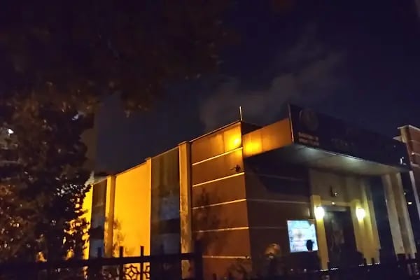 Kemalpaşa Semt Yüzme Havuzu - Resim 9