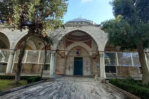 Gazi (Kara) Ahmet Paşa Türbesi - Resim 6