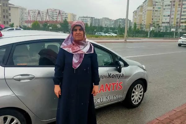 Konya Atlantis Sürücü Src Kursu Novada Avm Şubesi - Resim 15