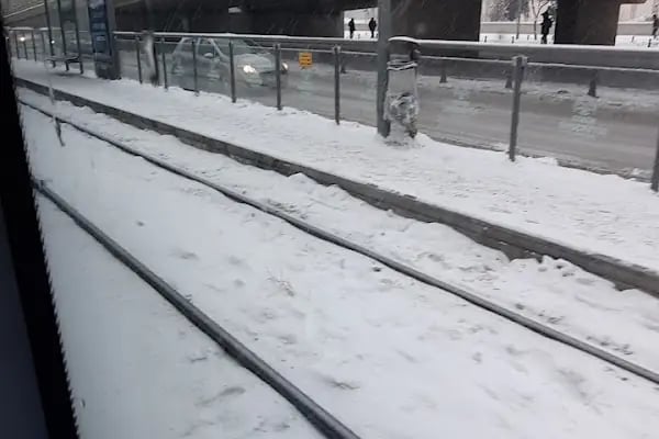 Tramvay Selçuklu Belediyesi Durağı - Resim 10