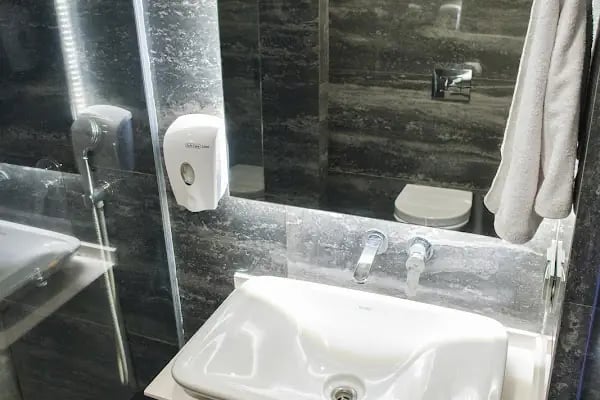 Riva Hotel Alsancak - Resim 12