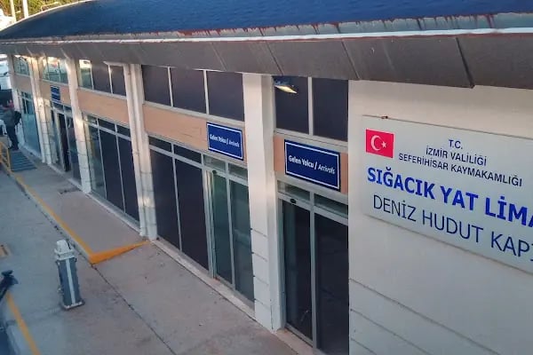Sığacık Yat Limanı Deniz Hudut Kapısı - Resim 12