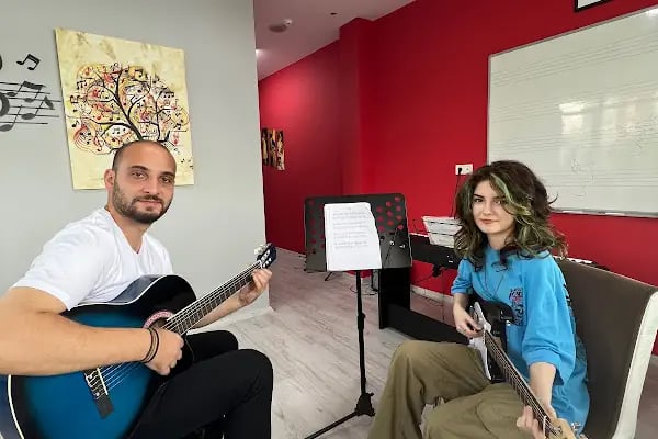 T.C. MEB Özel Piraye Sanat Akademi - Resim 7