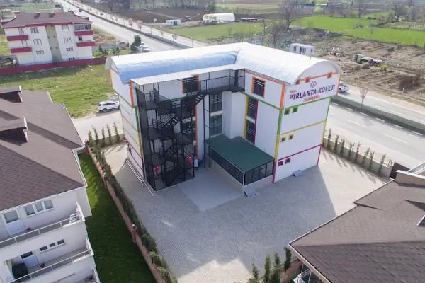 İnegöl özel Pırlanta koleji - Resim 4