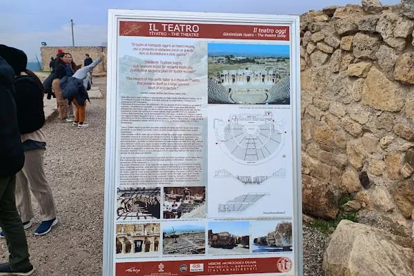 Hierapolis Antik Tiyatrosu - Resim 10