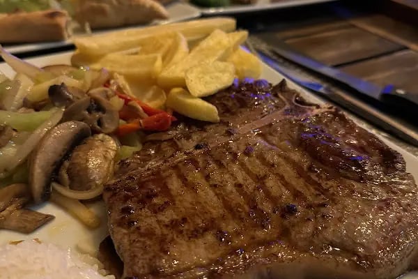 Cheers Restaurant - Resim 8
