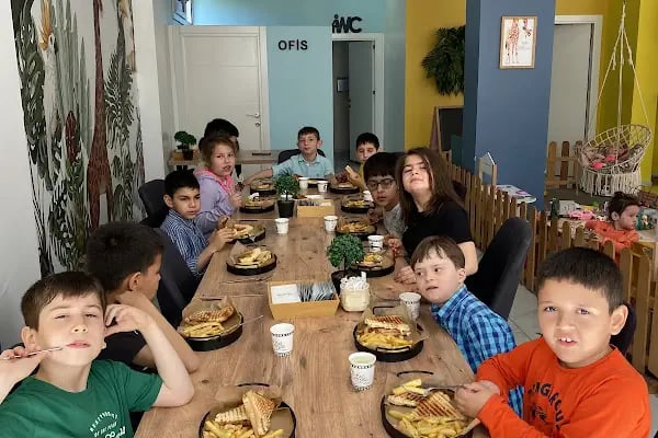 Zürafam Oyun Alanı Cafe - Resim 1