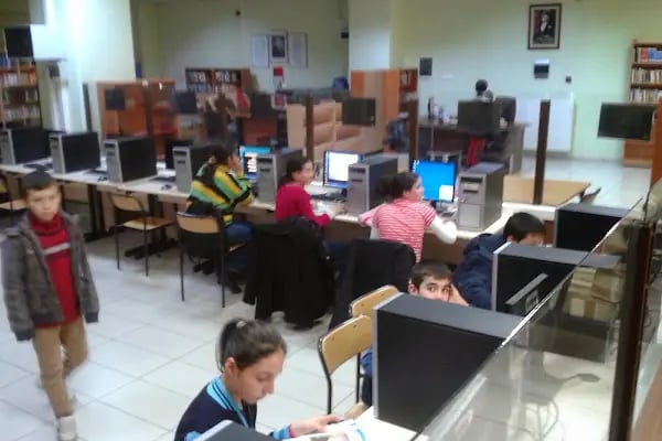 Kestel İlçe Halk Kütüphanesi - Resim 16