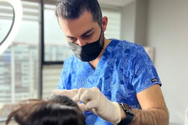 DrKendalClinic - Resim 8