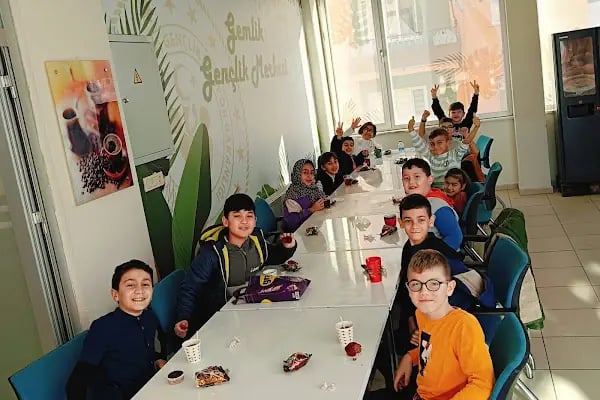 GSB GEMLİK GENÇLİK MERKEZİ - Resim 6