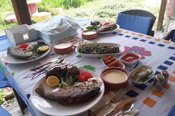 Gölbahçesi - Resim 2