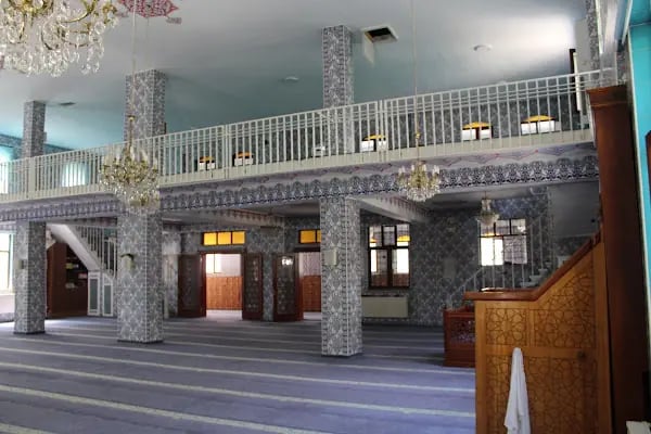 Behram Çavuş Camii - Resim 18