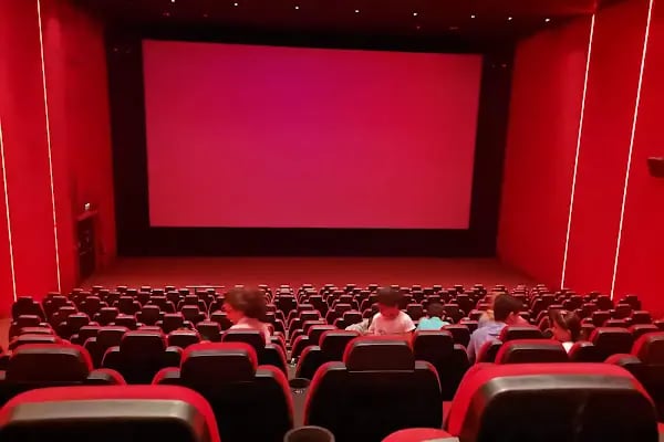 Paribu Cineverse Forum Trabzon - Resim 7