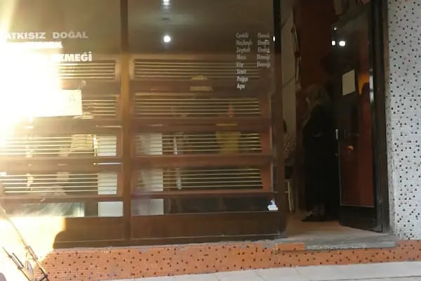 Ortayol Simit Fırını - Resim 1