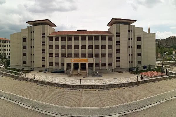 Hacı Bayram Kız Anadolu İmam Hatip Lisesi - Resim 1