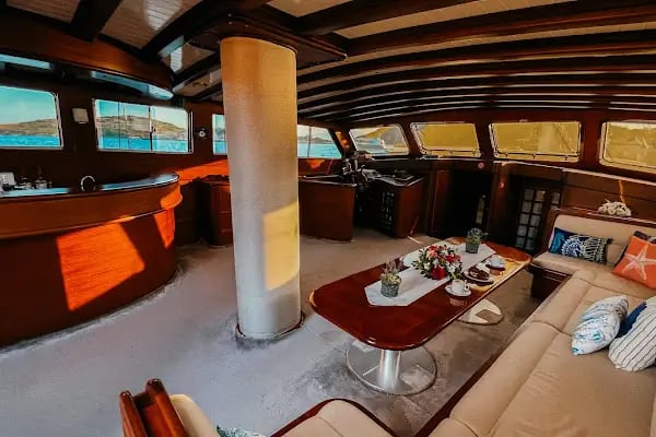 Captain Bodrum - Bodrum Rent a Boat and Hire Yacht Company - Resim 6