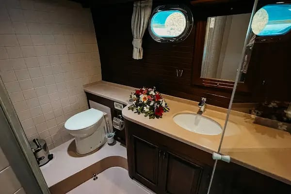 Captain Bodrum - Bodrum Rent a Boat and Hire Yacht Company - Resim 4