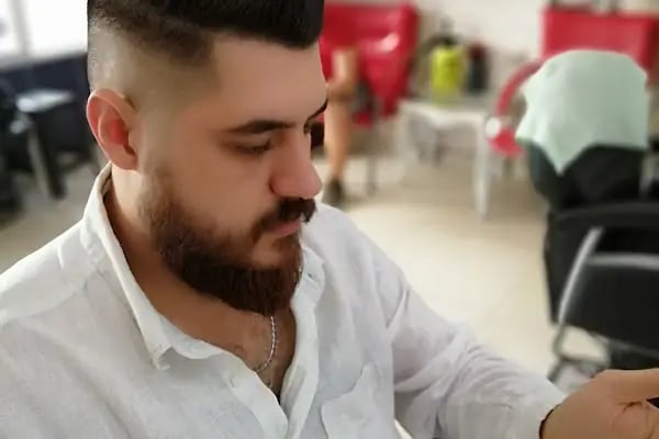 Erkek kuaförü Mehmet ayaksız - Resim 18