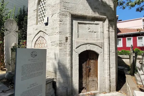 Hubbi Hatun Türbesi - Resim 13