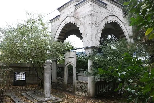 Hubbi Hatun Türbesi - Resim 5