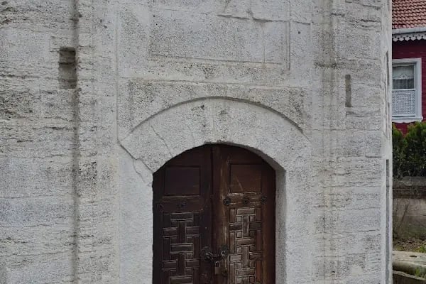 Hubbi Hatun Türbesi - Resim 19