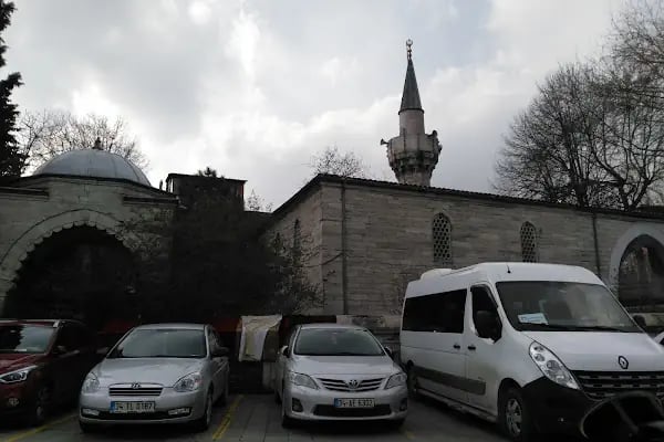 Hubbi Hatun Türbesi - Resim 9