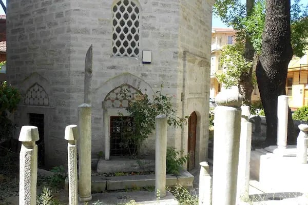 Hubbi Hatun Türbesi - Resim 15