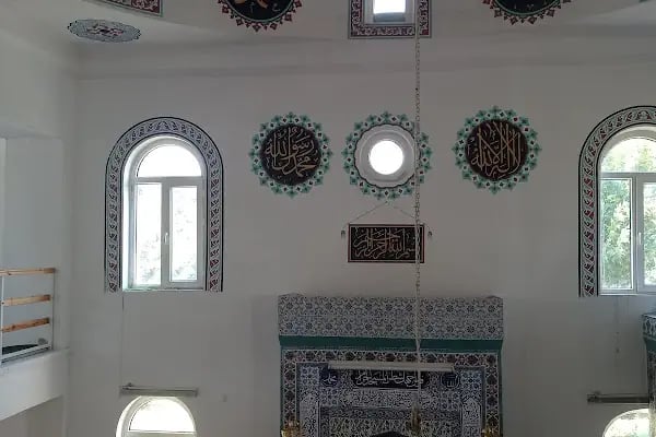 Arabacıalanı Şehitler Cami - Resim 10