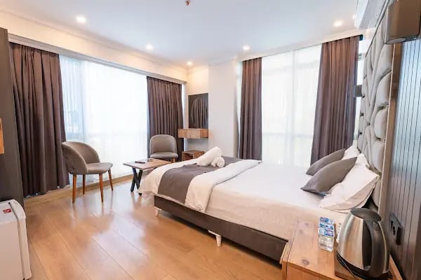 Highway 34 Hotel - Resim 10
