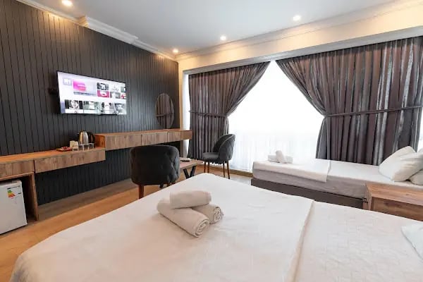 Highway 34 Hotel - Resim 18