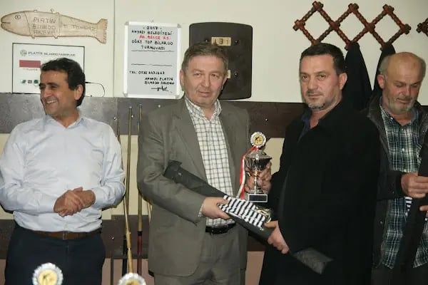 Platin Bilardo Salonu - Resim 3