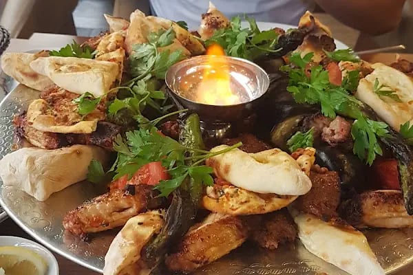 beyyzade kebap restaurant - Resim 4