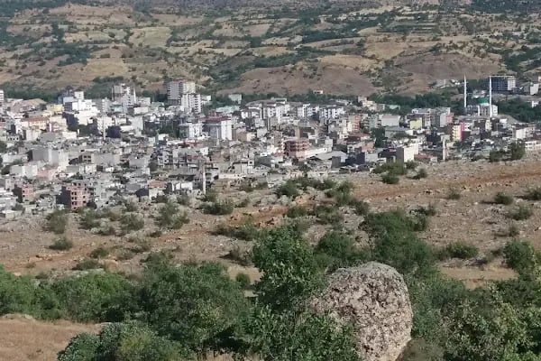 Saray İlkokulu - Resim 1