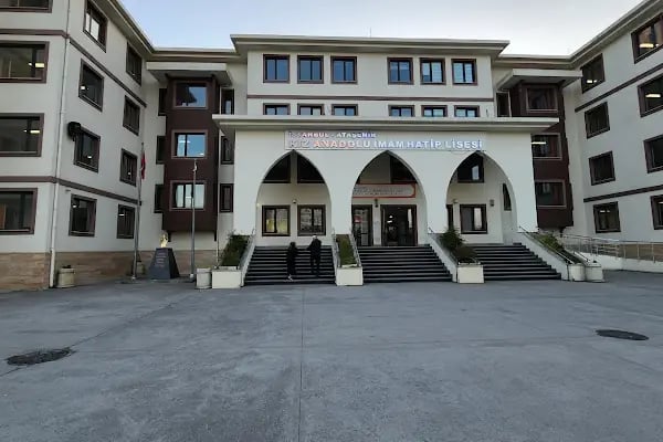 İstanbul Ataşehir Kız Anadolu İmam Hatip Lisesi - Resim 12