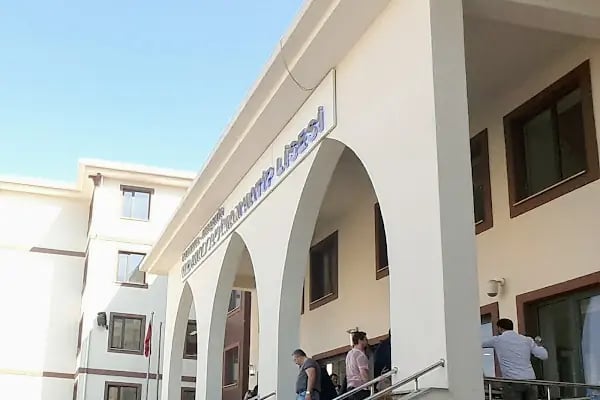 İstanbul Ataşehir Kız Anadolu İmam Hatip Lisesi - Resim 9