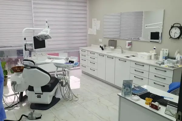 Set Diş Ağız ve Diş Sağlığı Polikliniği - Resim 9