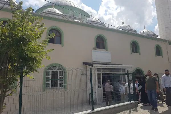 Sancak Cami - Resim 5