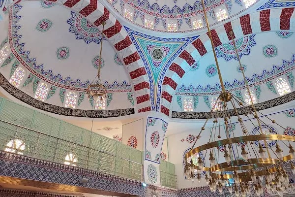 Sancak Cami - Resim 2