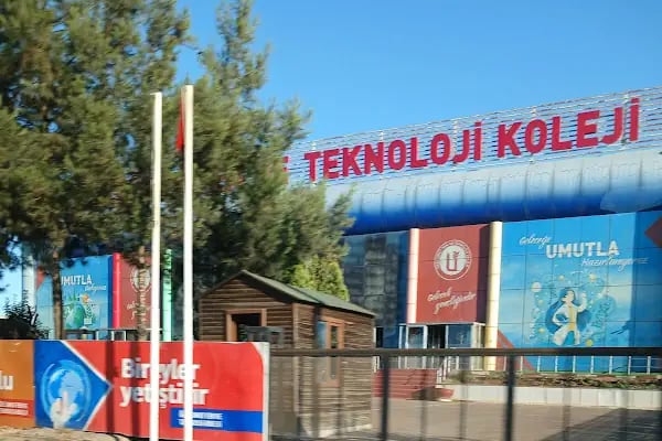 Umut Fen ve Teknoloji Koleji - Resim 6
