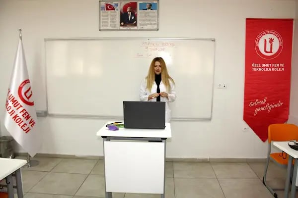Umut Fen ve Teknoloji Koleji - Resim 19